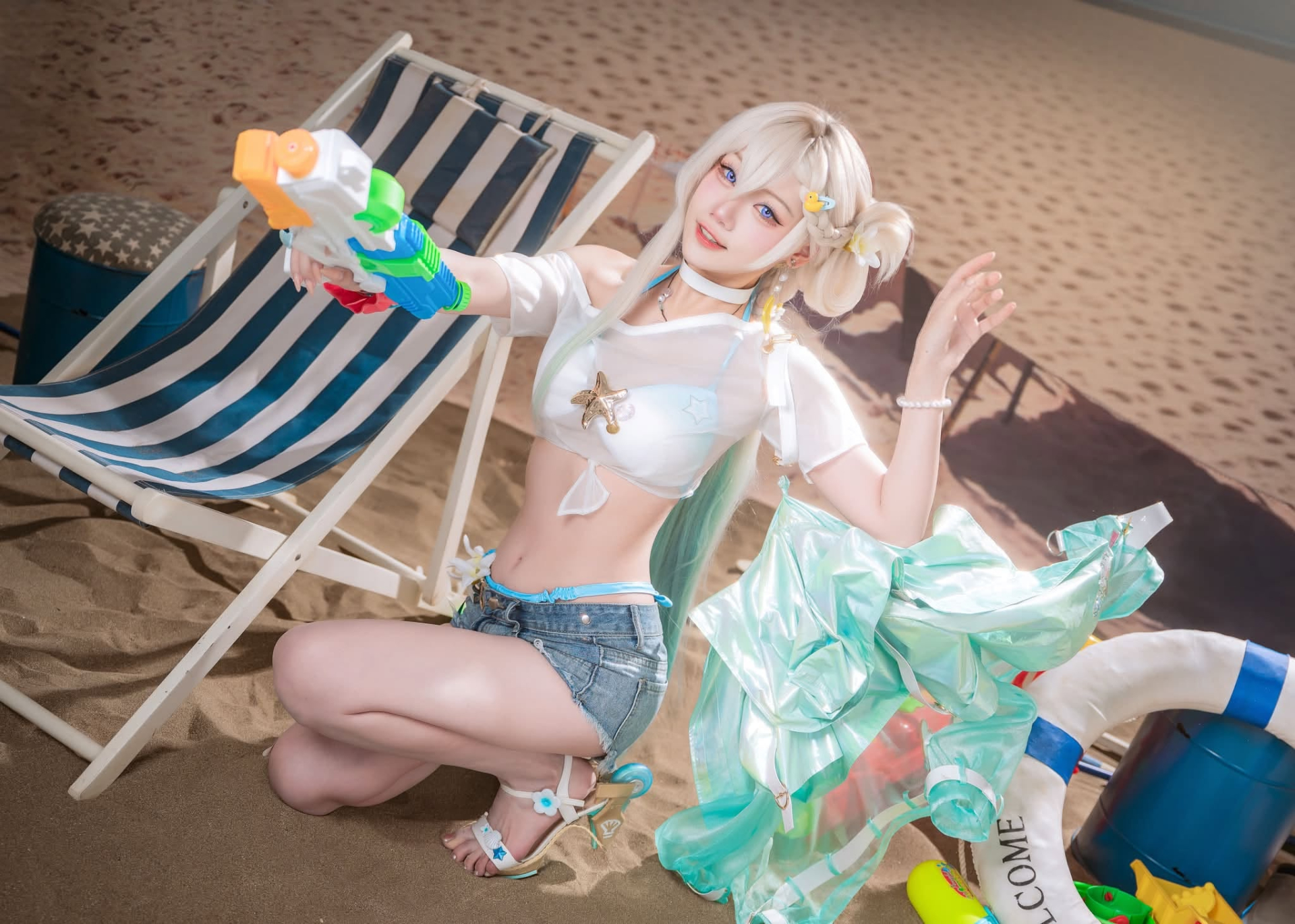 Màn cosplay mang đậm không khí mùa hè, khiến cộng đồng game thủ gật gù thích thú