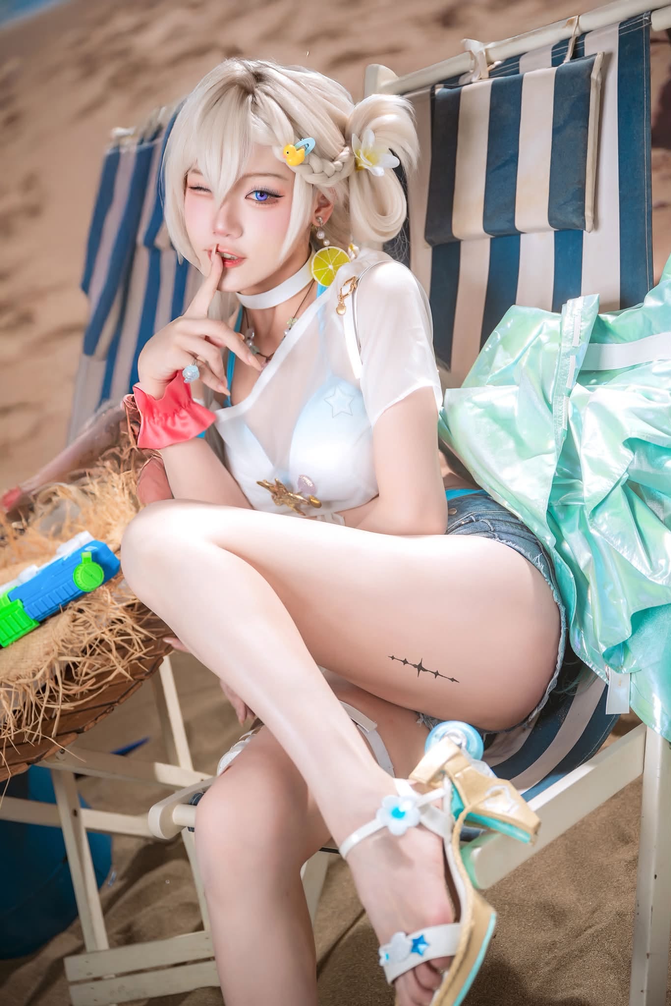 Màn cosplay mang đậm không khí mùa hè, khiến cộng đồng game thủ gật gù thích thú