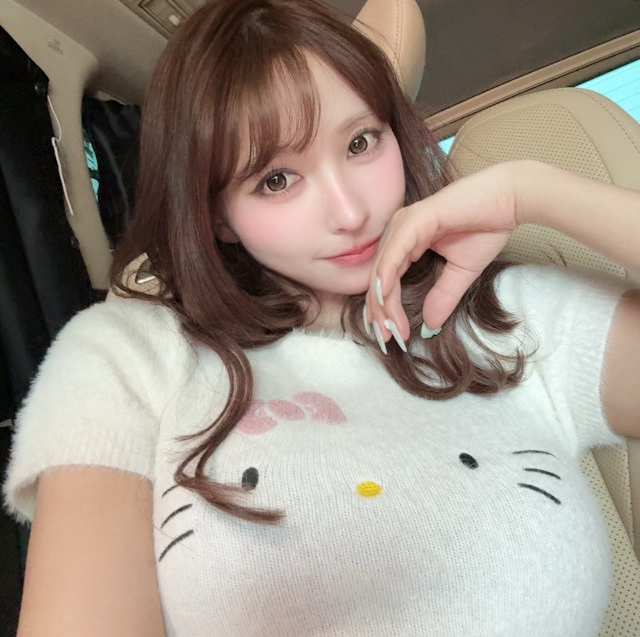 Yua Mikami vướng tranh cãi vì nhắn tin chất vấn khách hàng, nghi vấn để bảo vệ bạn thân