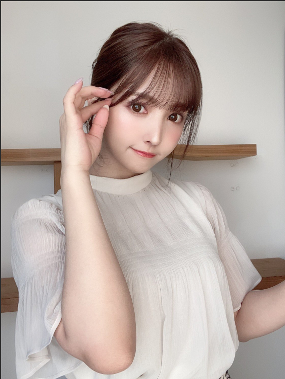 Yua Mikami gây sốt với tạo hình cao bồi gợi cảm, loạt ảnh mới khiến mạng xã hội bùng nổ