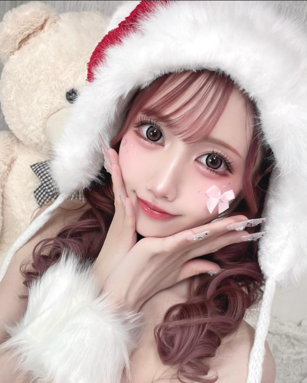 Hot girl gợi cảm bất ngờ thông báo tái xuất sau thời gian ở ẩn, hàng chục nghìn fan vội bấm