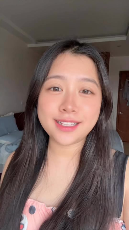 Không nhận ra nữ streamer
