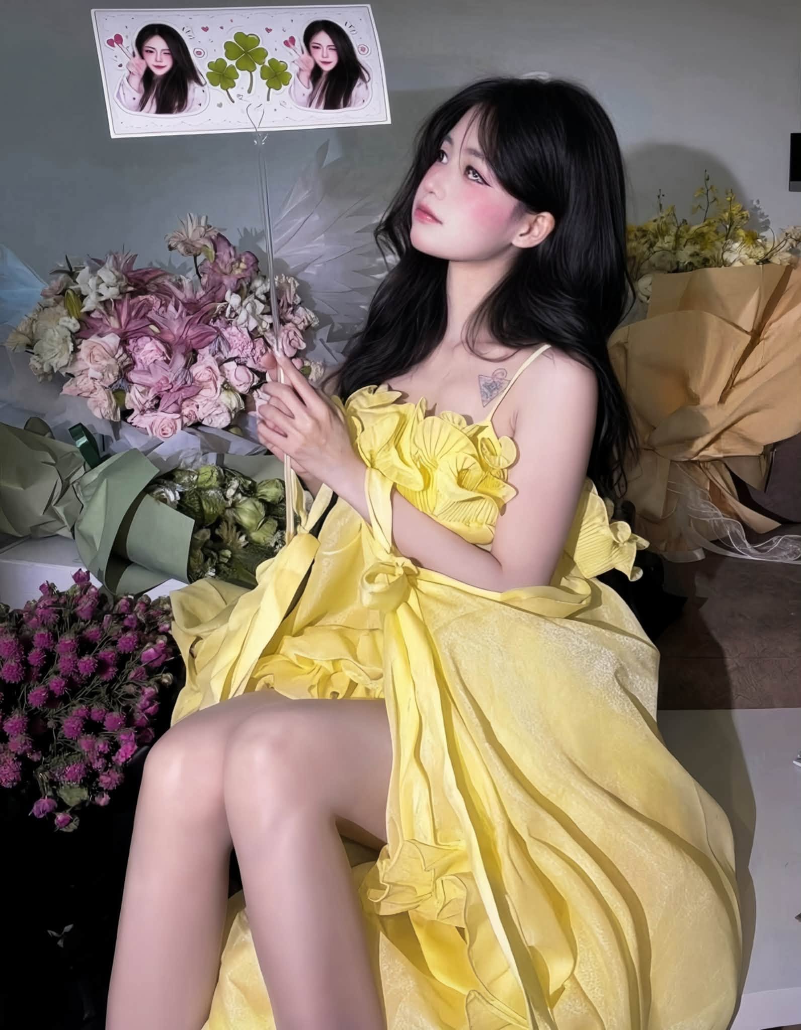 Yugi Kiều Oanh vẫn xinh như ngày nào,