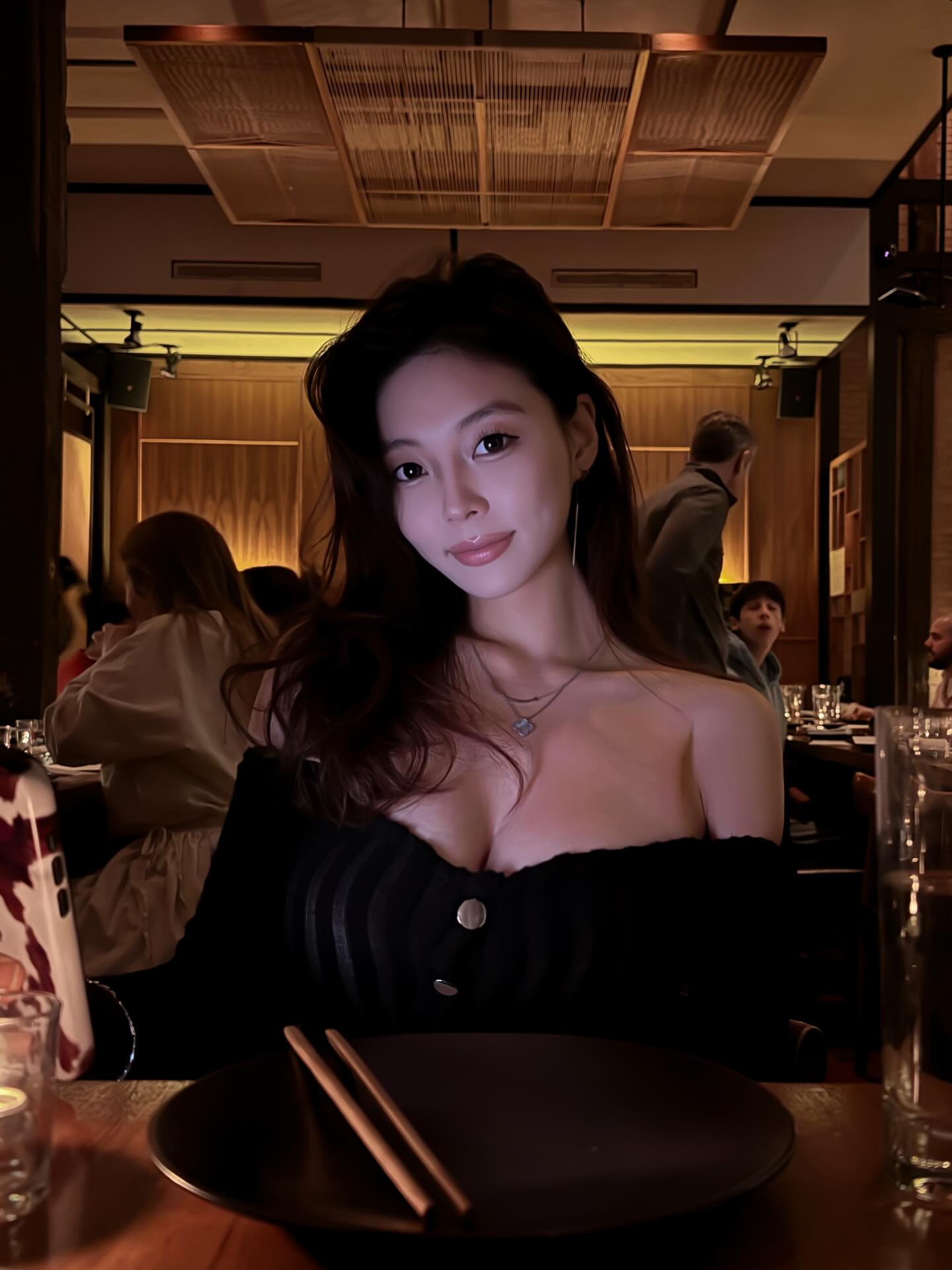 Nữ nghiên cứu sinh tiến sĩ AI bất ngờ nổi tiếng sau một đêm vì quá xinh đẹp!