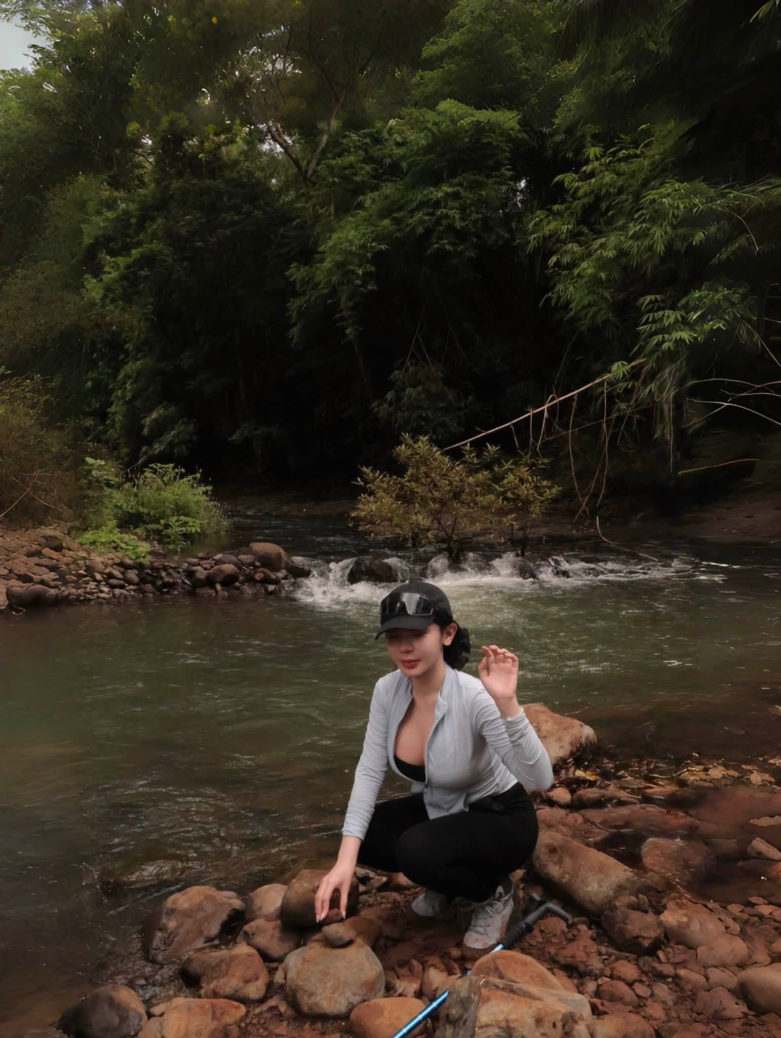 Hot girl 2k1 đình đám năm nào ngày càng quyến rũ, khiến CĐM không nhận ra trong bộ ảnh mới