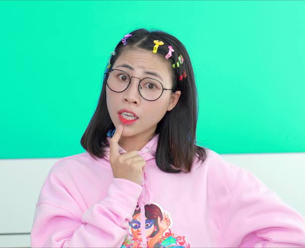 YouTuber Thơ Nguyễn hé lộ kiếm được 20 tỷ, CĐM nghe mà chỉ biết