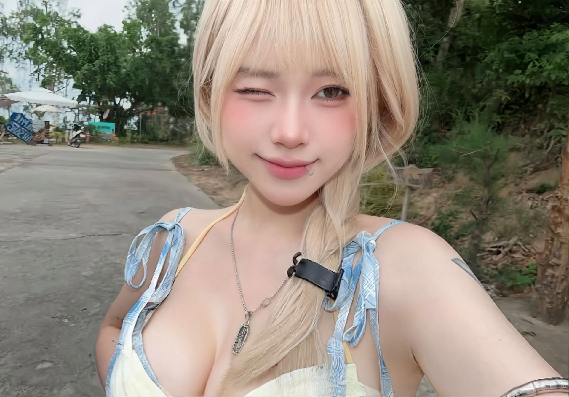 Mai Anh xin đẹp
