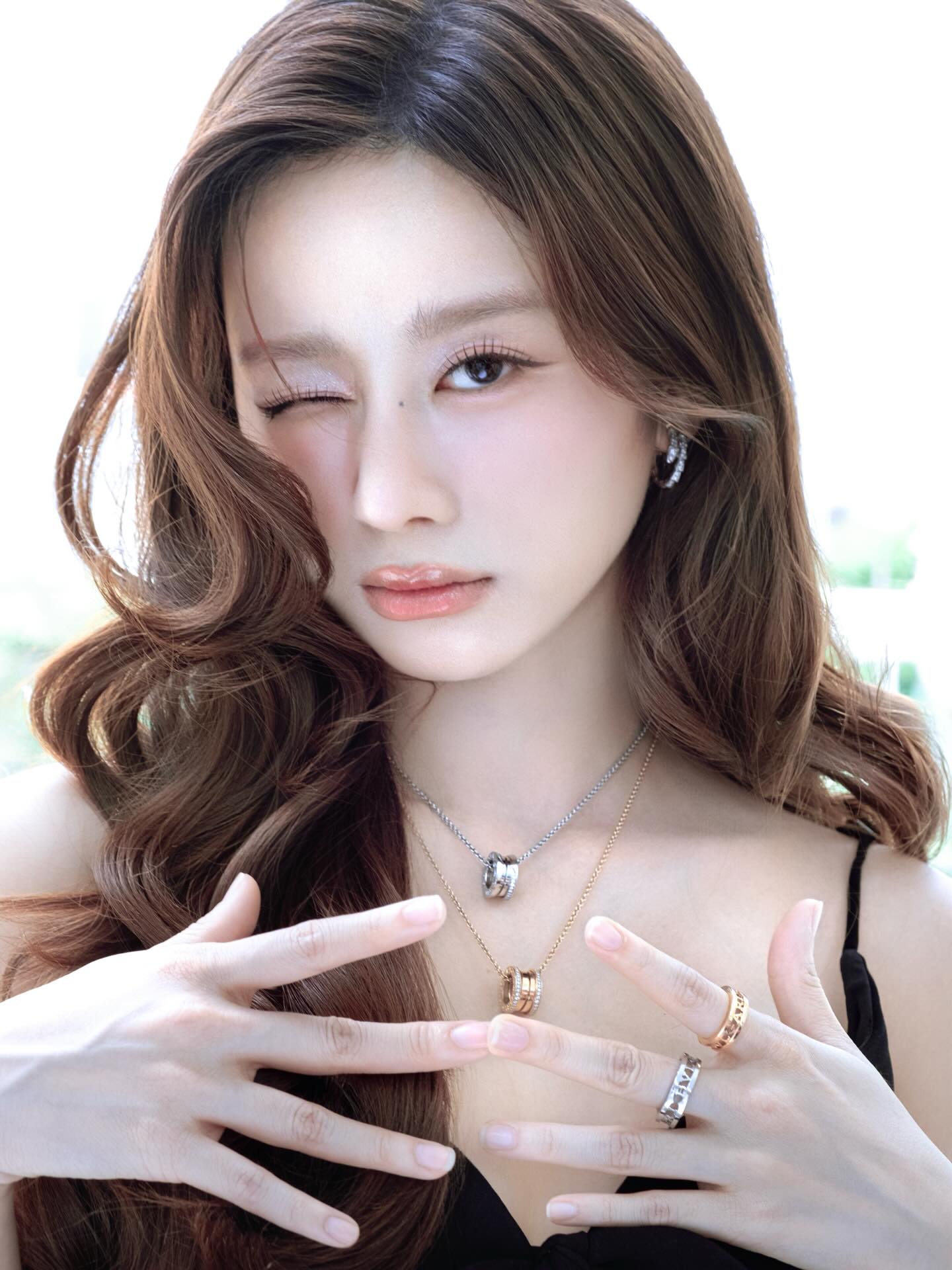 Ngắm nhan sắc nuột nà, 