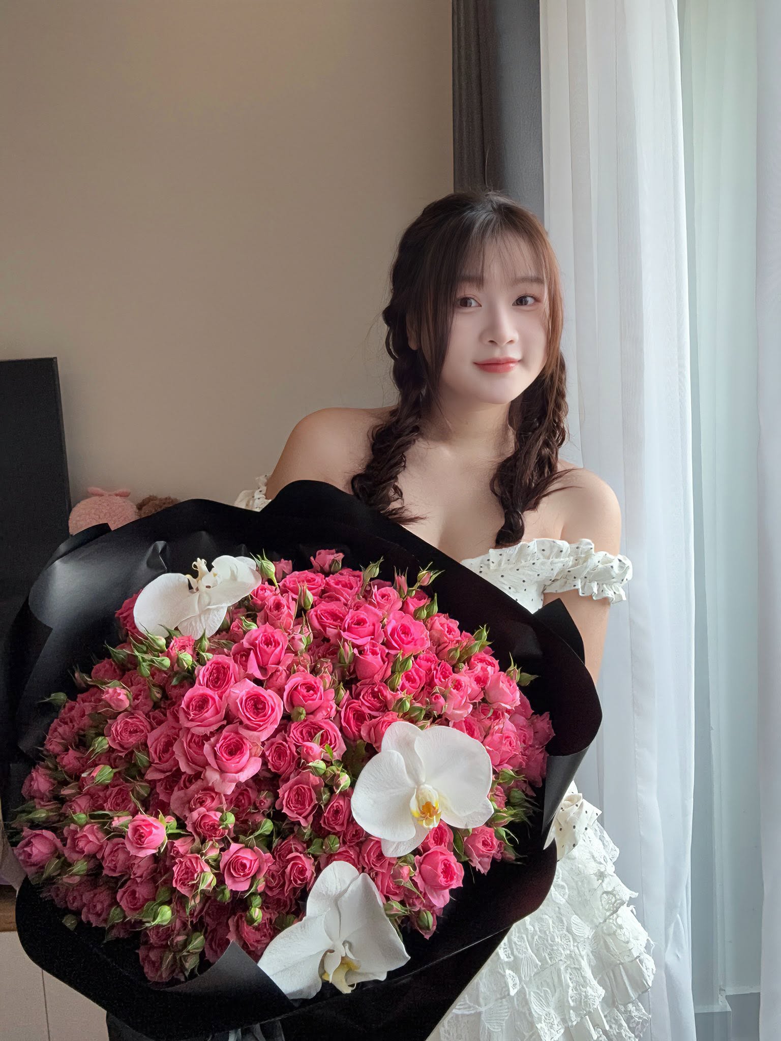 Lyly Sury khoe thành quả độ dáng cực nét!