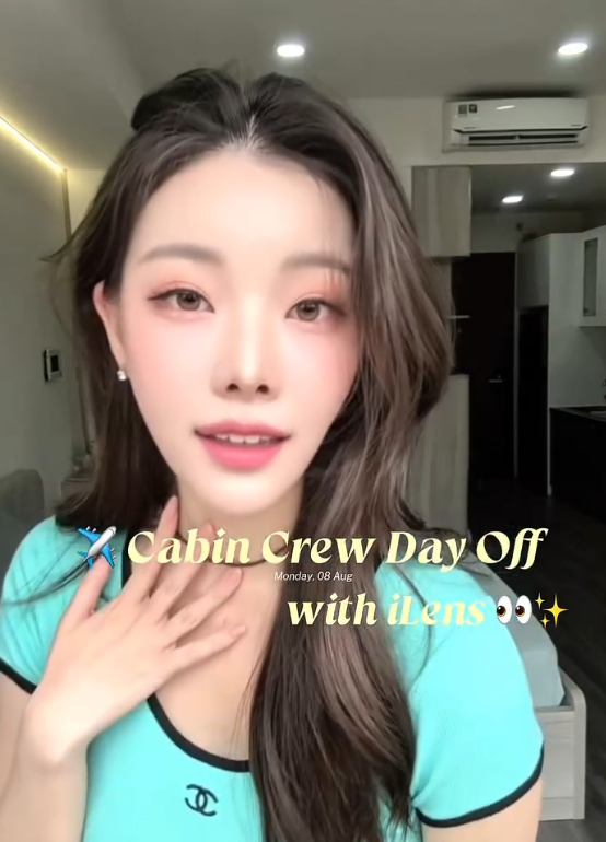 Nữ tiếp viên người Hàn trong tổ bay Việt sở hữu nhan sắc rạng rỡ, đang được chú ý là ai?