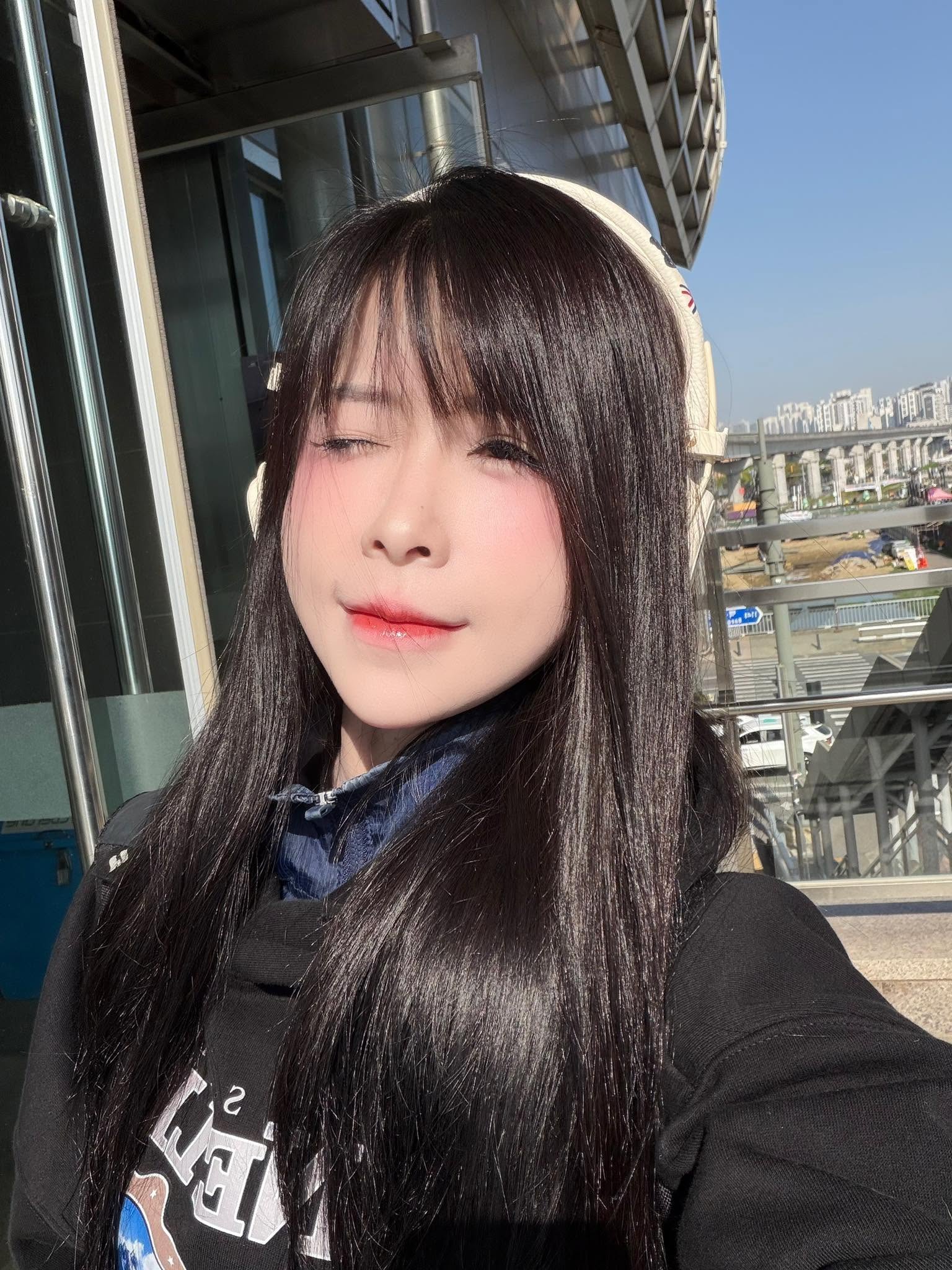 Hot girl Taekwondo năm nào bất ngờ khoe dáng táo bạo,