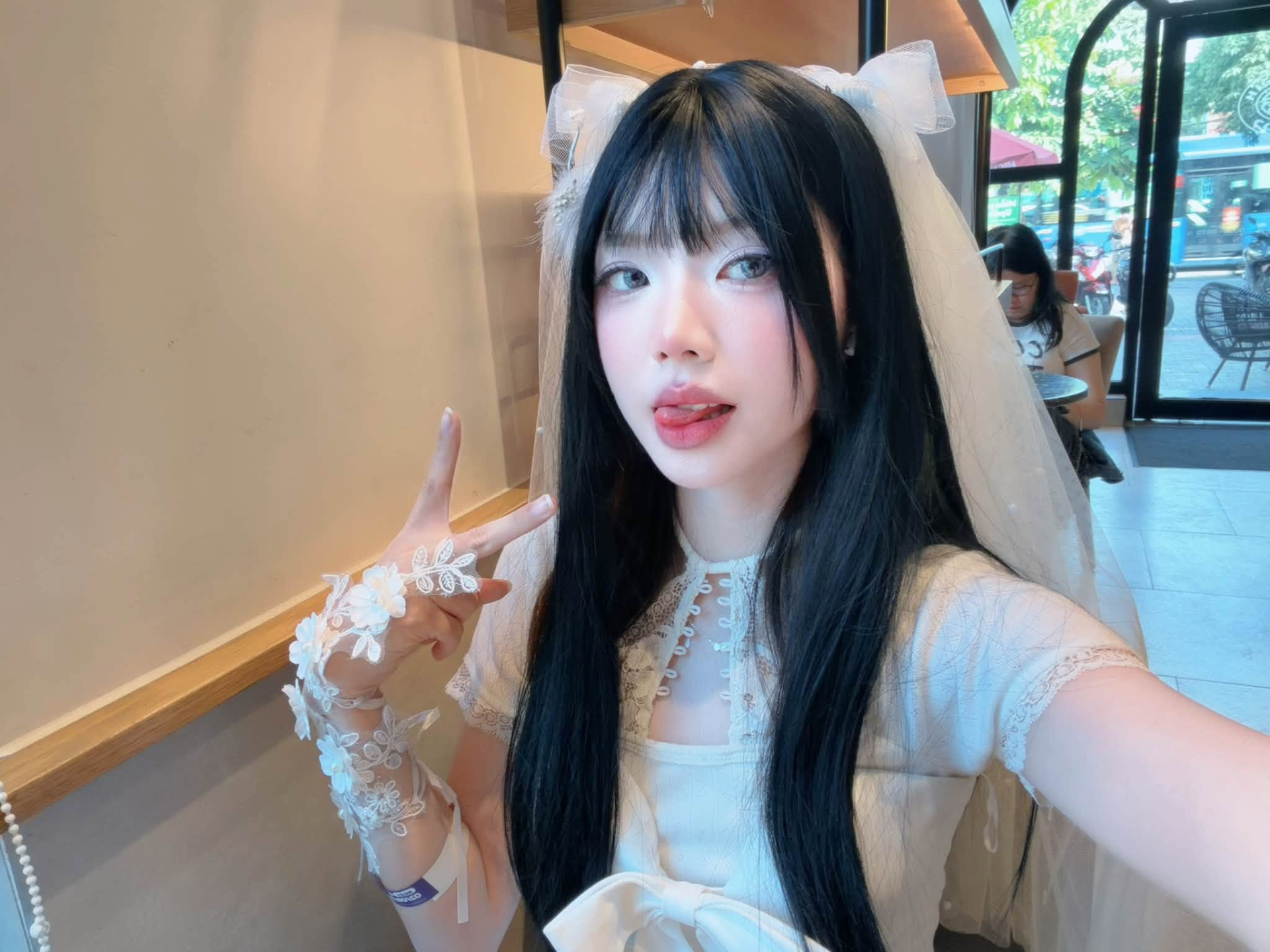 Gặp gỡ