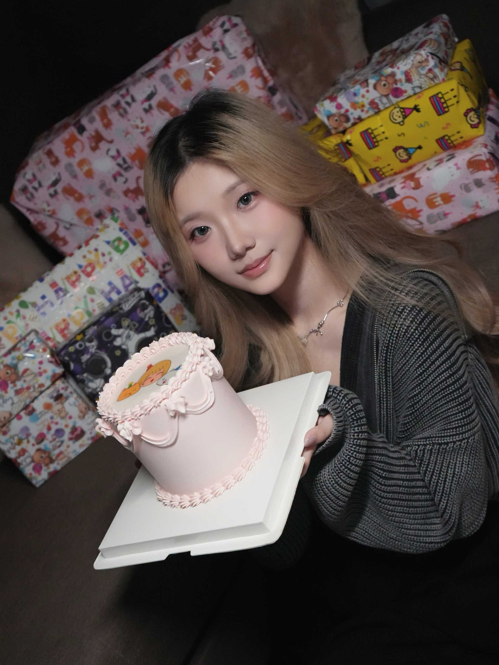 spicyuuu đón sinh nhật tuổi mới, nhưng lại khiến làng game quốc tế phải bàn tán xôn xao?