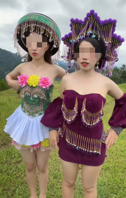 Ăn mặc phản cảm quay video, 2 cô nàng