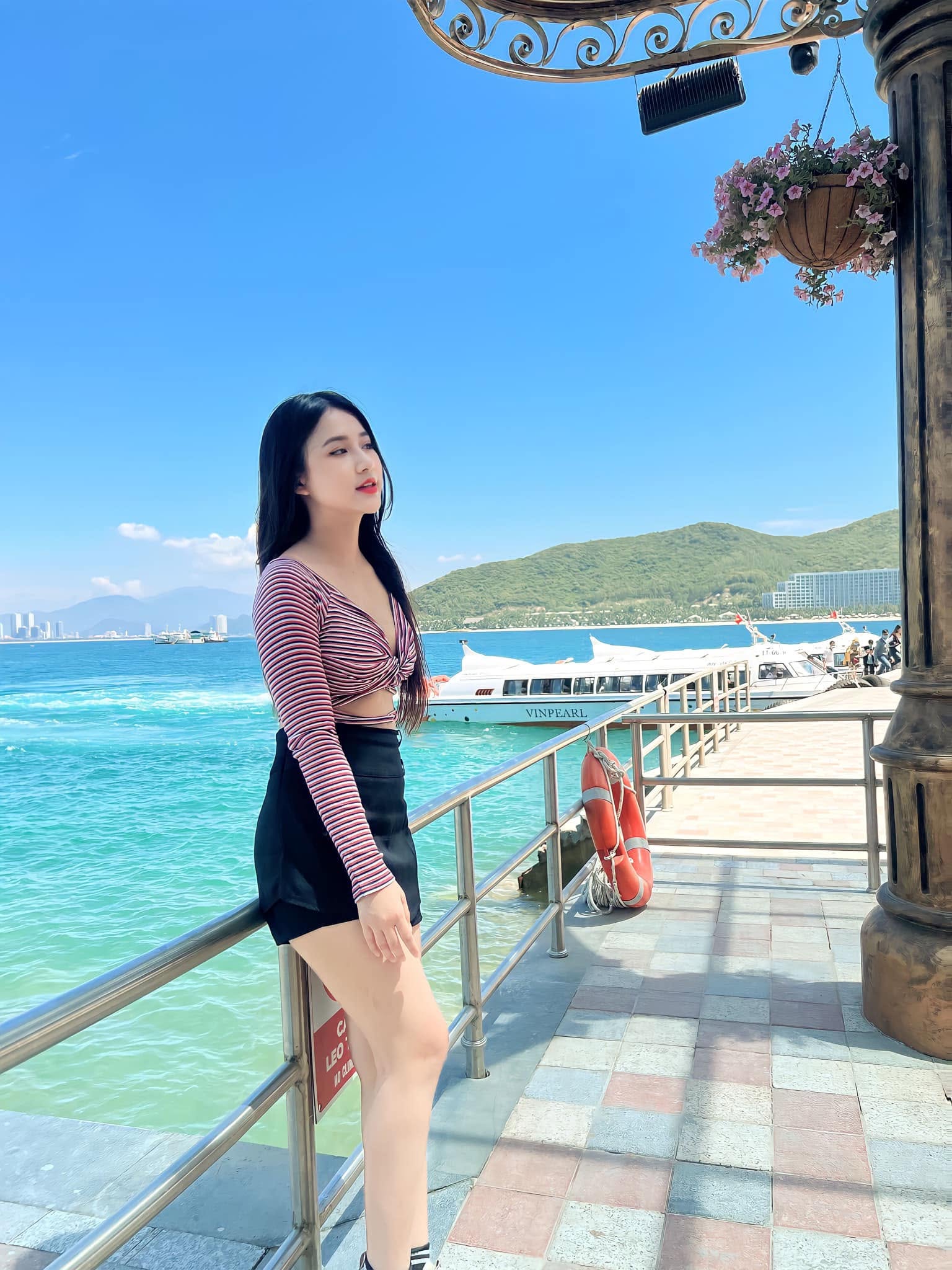 Thêm một hot girl gia nhập hệ 