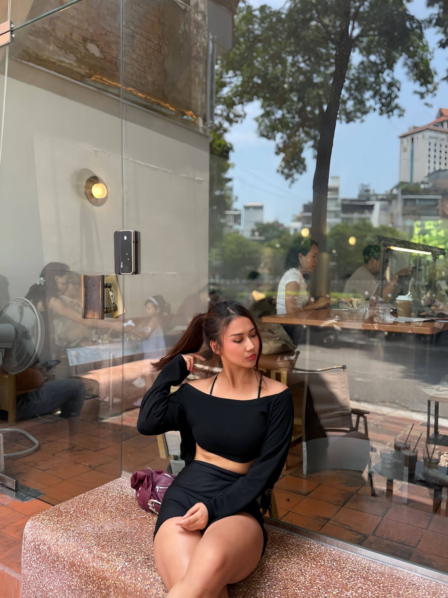 Thêm một hot girl gia nhập hệ 