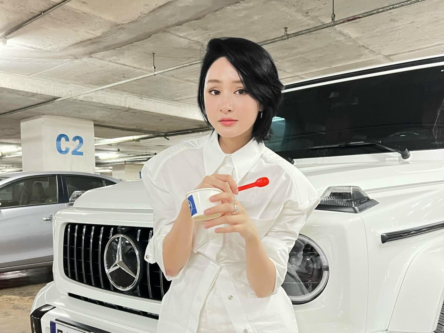 Ngỡ ngàng nhan sắc hiện tại của Hiền Hồ, tái xuất rạng rỡ, liên tục nhận mưa lời khen từ cộng đồng mạng