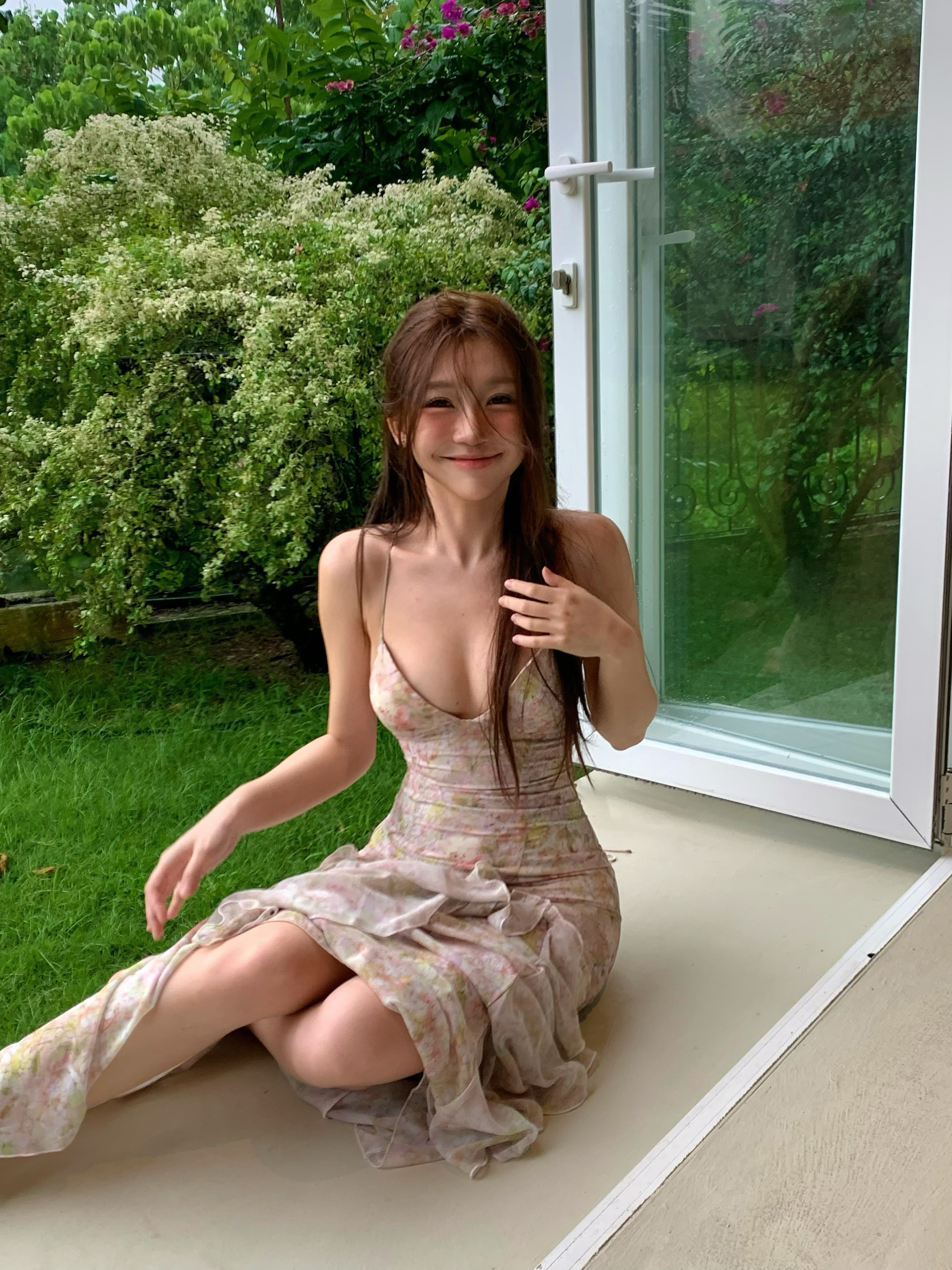 Hot girl nửa triệu người theo dõi gây bão với khoảnh khắc 