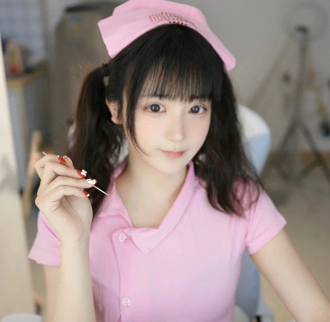 Nữ streamer đình đám làm hành động 