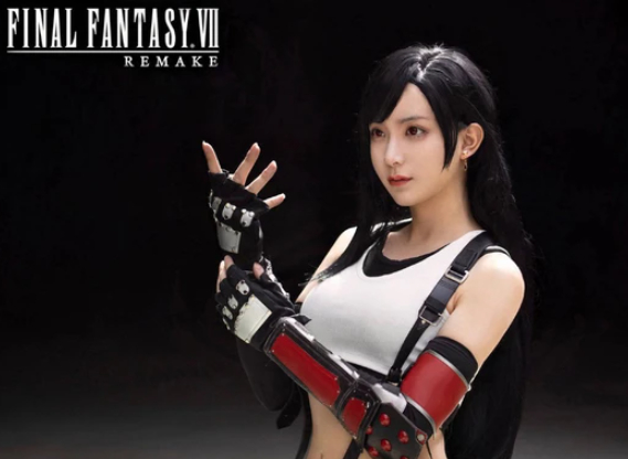 Nữ streamer đình đám làm hành động 