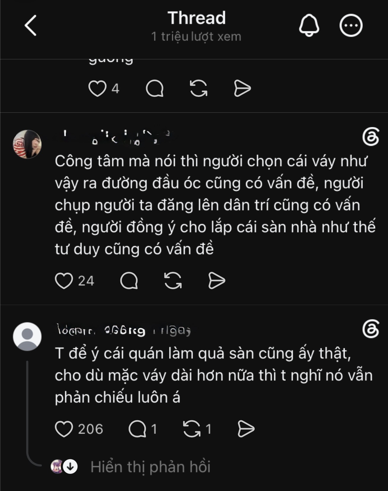 Mặc váy ngắn đi cà phê nhưng gặp sàn nhà bằng gương, cô gái tạo nên tranh cãi