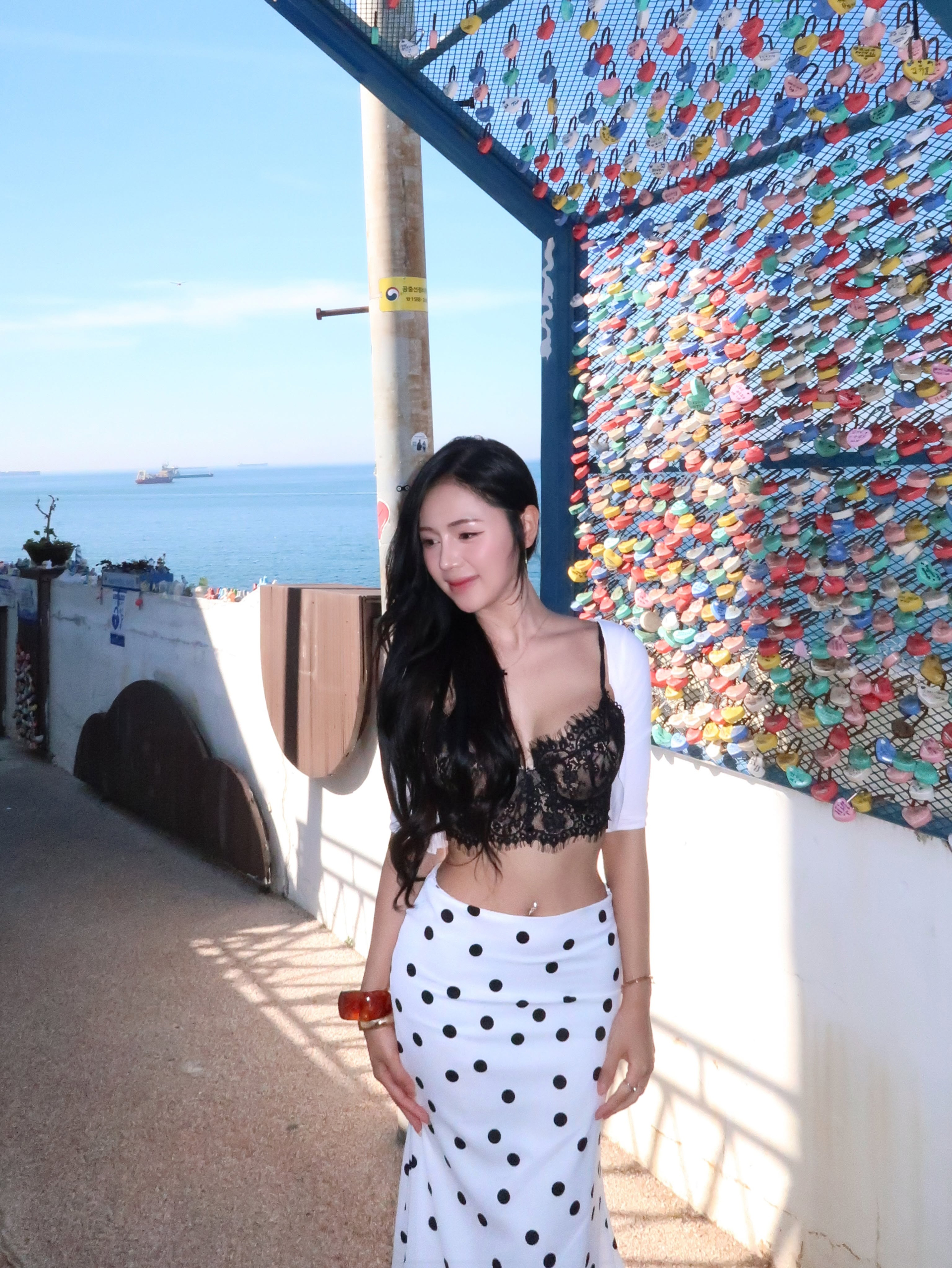 Xả ảnh biển, hot girl Việt chẳng thua kém bất cứ siêu mẫu Hàn Quốc nào, khiến CĐM trầm trồ trước vóc dáng đáng mơ ước