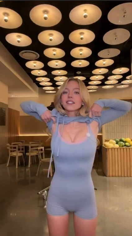 Sydney Sweeney gây sốt với màn quảng bá thời trang đầy cuốn hút, nhan sắc tiếp tục khiến fan mê mẩn