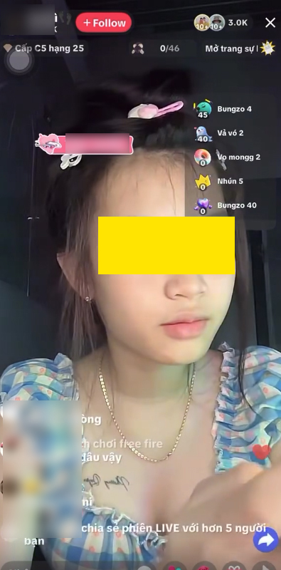 Biến tướng chiêu trò game tương tác khều donate, nữ TikToker tác động vòng 1 phản cảm gây bức xúc
