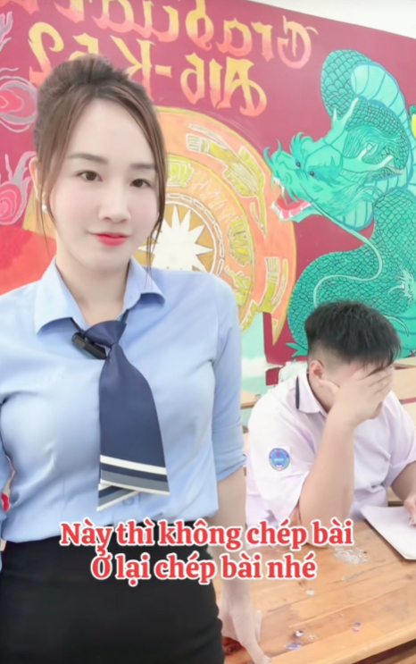 Cô giáo Duyên, có gì mà thu hút hơn 900k người theo dõi, tiết học kết thúc học sinh vẫn muốn ở lại