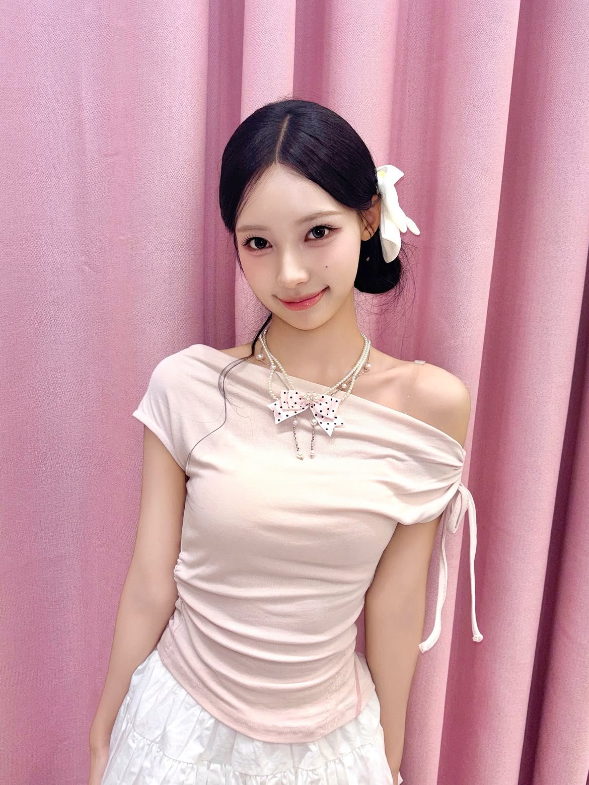 Hot girl 2k4 khiến fan Pokémon