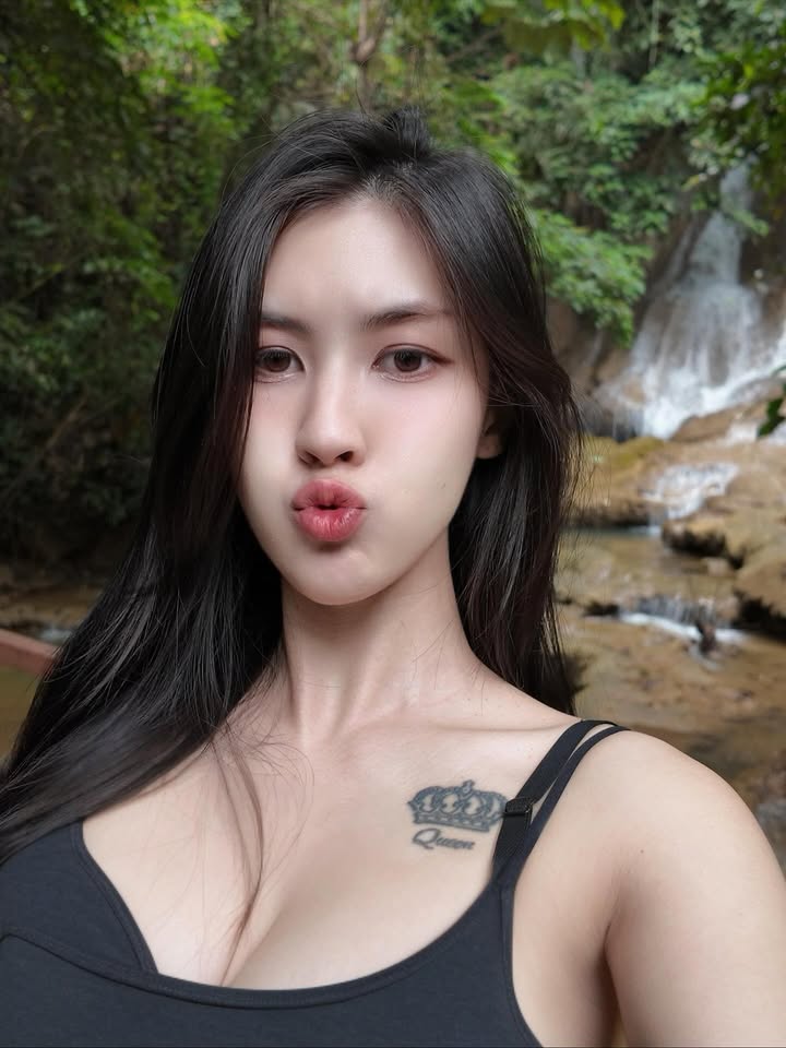 Việt Nam vô địch, một hot girl Thái Lan bất ngờ