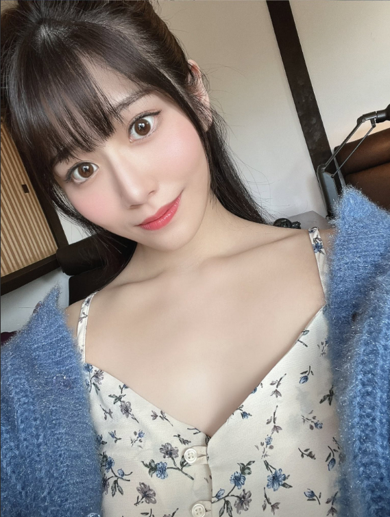 Hot girl nổi tiếng bất ngờ dính drama không đáng có, từng bật khóc khi bị coi là 