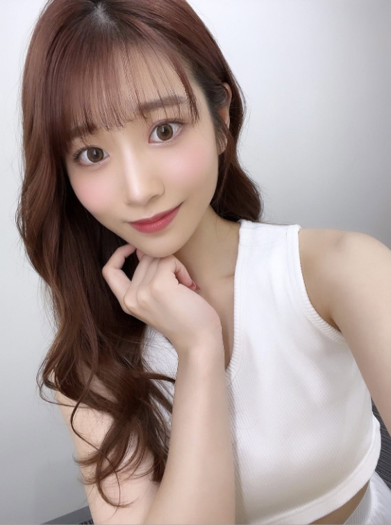 Hot girl nổi tiếng bất ngờ dính drama không đáng có, từng bật khóc khi bị coi là 
