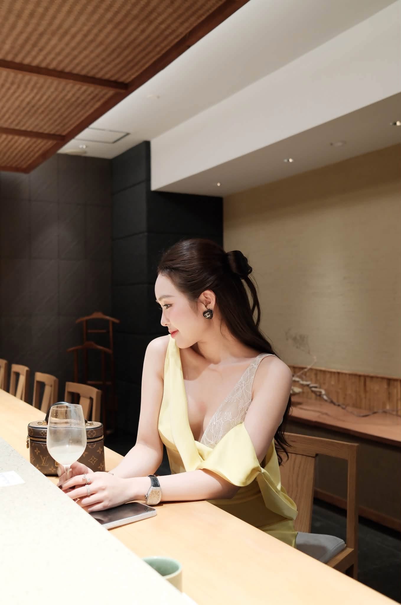 Lê Phương Anh tiếp tục