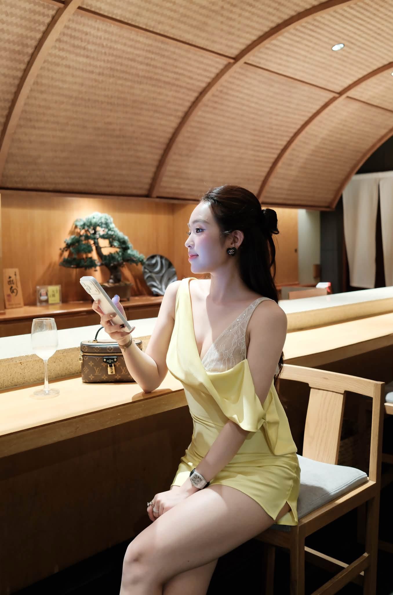 Lê Phương Anh tiếp tục