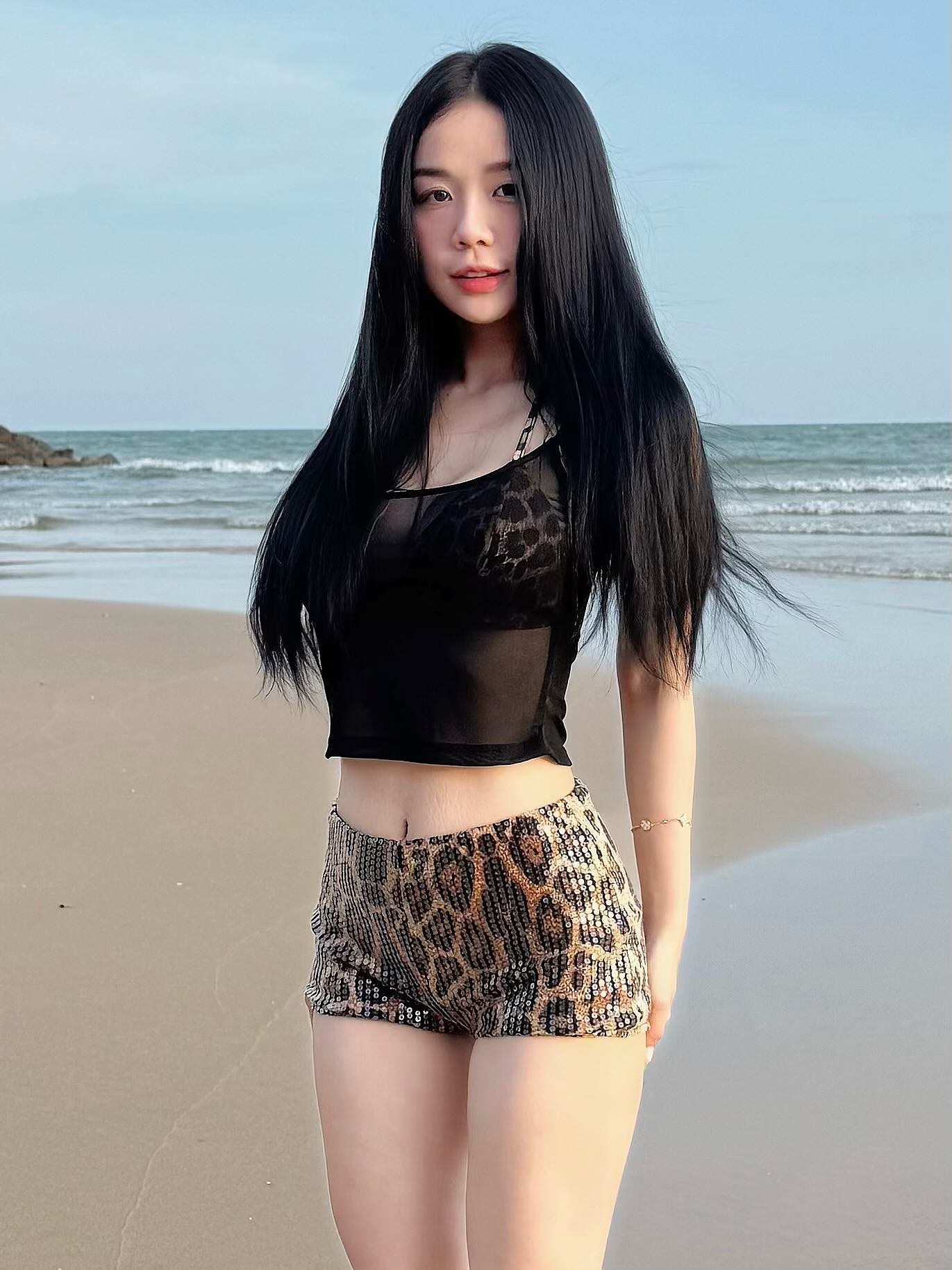 Khoảnh khắc Cindy Lư phụng phịu, dỗi hờn