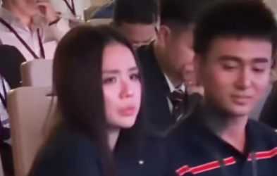 Khoảnh khắc Cindy Lư phụng phịu, dỗi hờn