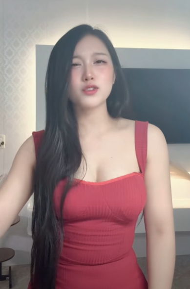 Chỉ một thay đổi, hot girl phở tự tin khẳng định
