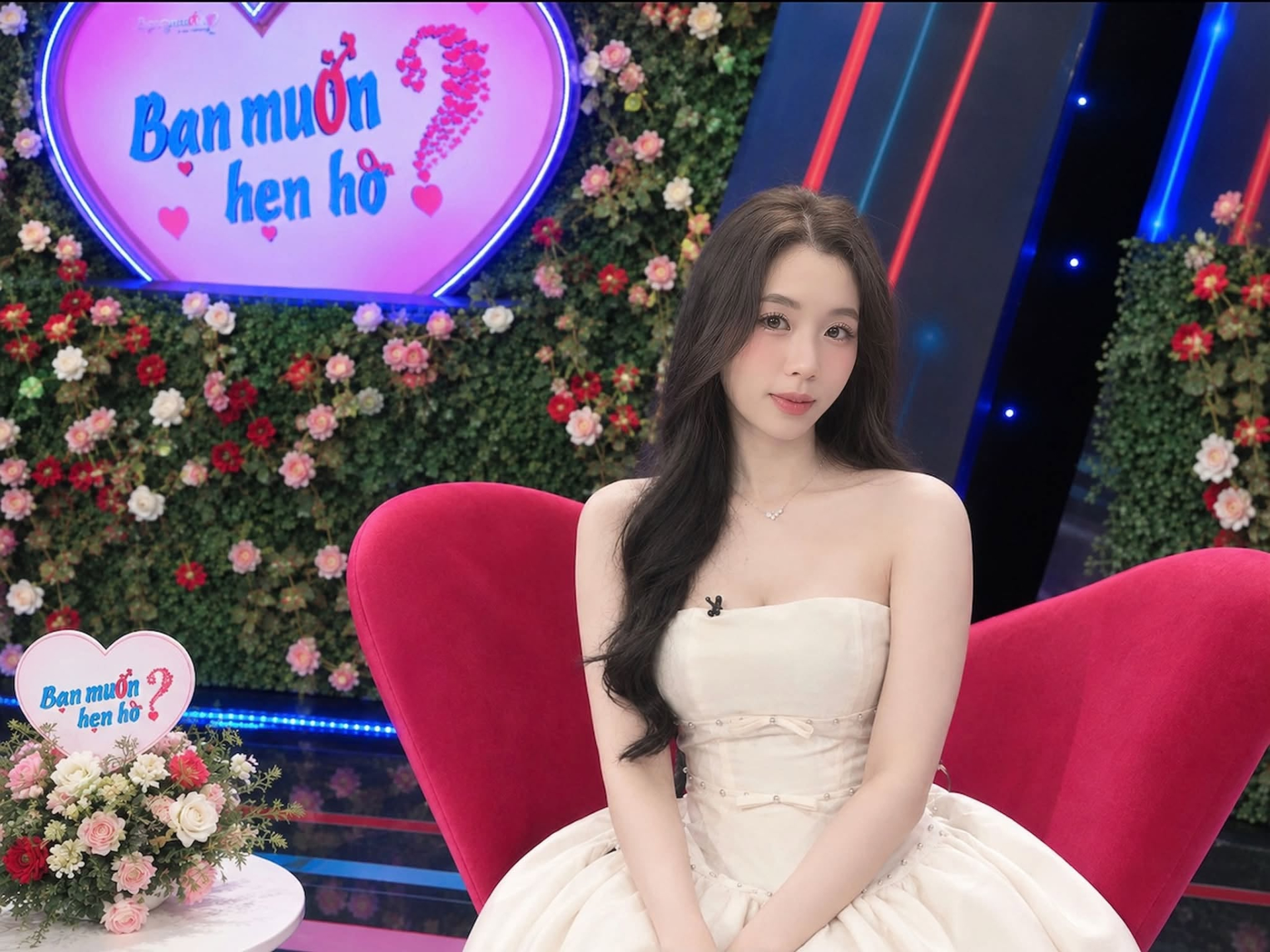 Loạt gái xinh đu trend