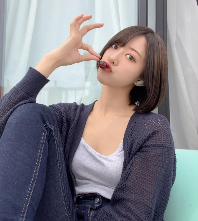 Bị lừa sạch tiền tiết kiệm trước ngày giải nghệ, hot girl xinh đẹp suy sụp, chỉ biết bắt đầu lại từ đầu