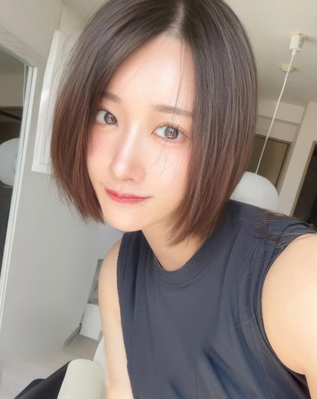 Bị lừa sạch tiền tiết kiệm trước ngày giải nghệ, hot girl xinh đẹp suy sụp, chỉ biết bắt đầu lại từ đầu