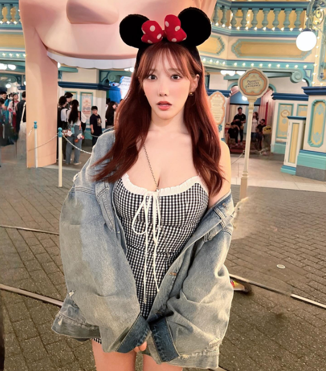 Sở hữu ngoại hình giống Yua Mikami, hot girl sắc đẹp cán cột mốc kỷ lục, bước tiến mới trong sự nghiệp