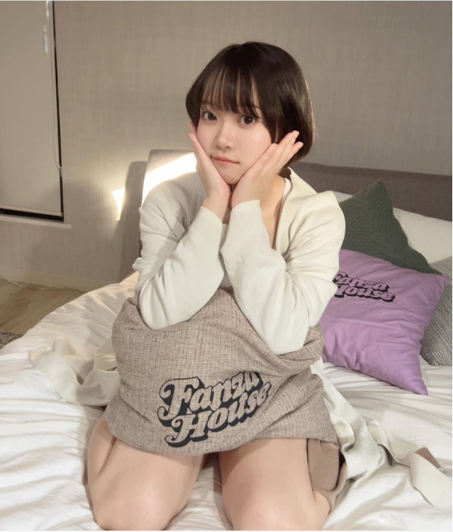 Hot girl nổi tiếng bất ngờ tuyên bố giải nghệ, khép lại 7 năm sự nghiệp