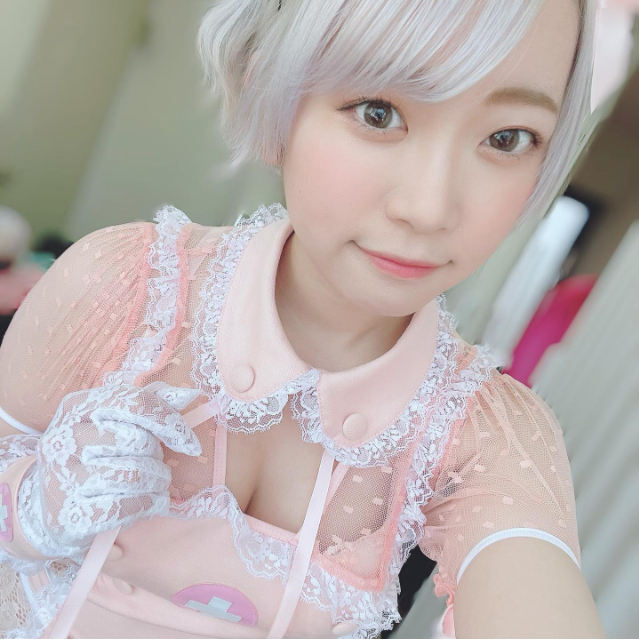 Hot girl nổi tiếng bất ngờ tuyên bố giải nghệ, khép lại 7 năm sự nghiệp