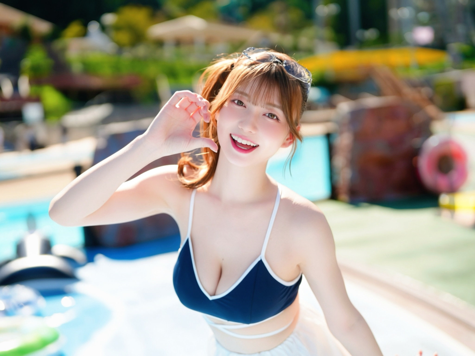 Nổi tiếng chỉ sau Yua Mikami, hot girl xinh đẹp thu hút với độ viral, tung ra thẻ sưu tầm của bản thân, được đấu giá tới gần 600 triệu