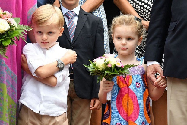 Cặp song sinh đáng yêu nhất của hoàng gia châu Âu đón sinh nhật lần thứ 9, khiến người hâm mộ 