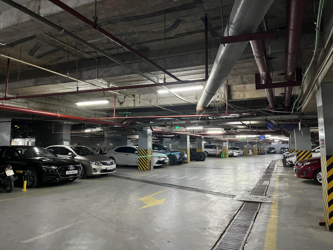 Từ 1/1/2024 cư dân chung cư TSQ Euroland, KĐT mới Mỗ Lao, Hà Đông, Hà Nội sẽ phải nộp tiền thuê chỗ để xe ô tô trong tầng hầm CT-01.