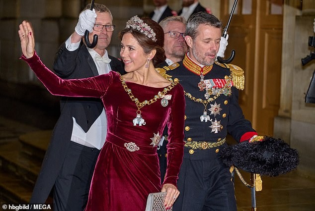 Chân dung người phụ nữ sắp lên ngôi Vương hậu Đan Mạch: 