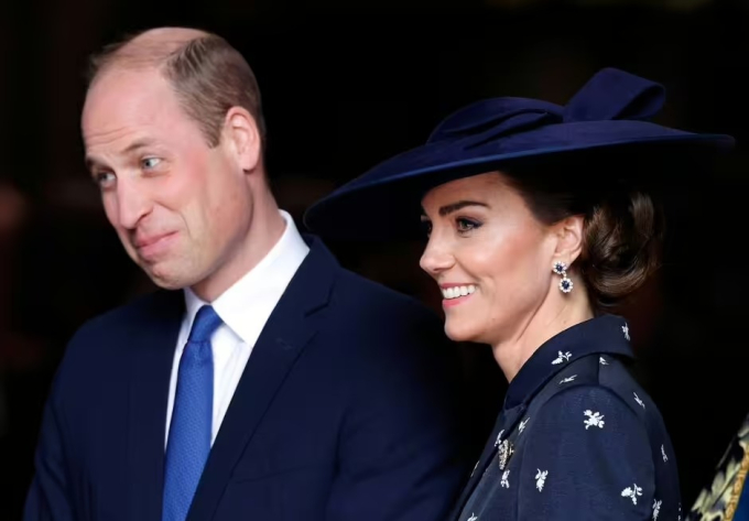 Vương phi và Thân vương xứ Wales được cho là đã muốn giữ bí mật về ca phẫu thuật của Kate.