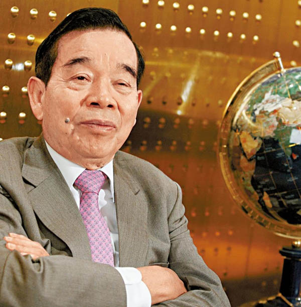 Ông Trịnh Dụ Đồng, CEO đầu tiên của Tập đoàn Chow Tai Fook
